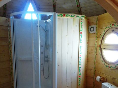 HÉBERGEMENT INSOLITE 6 personnes - Maison Champignon