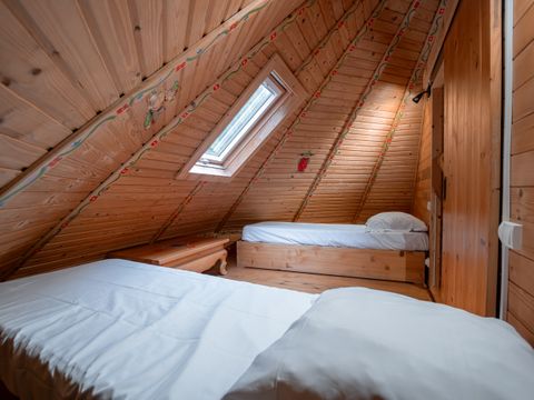 Hébergement 6 personnes - Yourte Isba