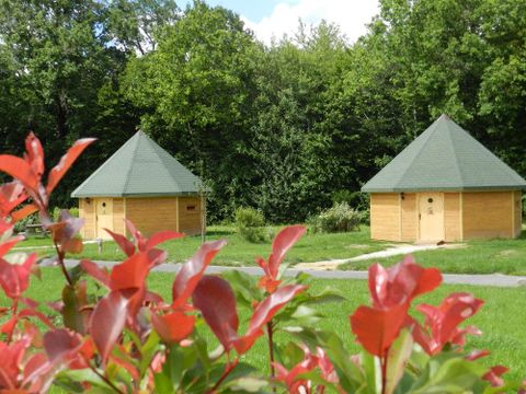 HÉBERGEMENT INSOLITE 6 personnes - Yourte Isba