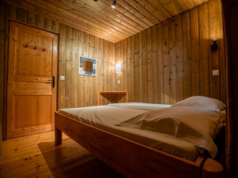 Hébergement 10 personnes - Château dans les branches