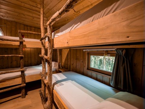 HÉBERGEMENT INSOLITE 4 personnes - Maison dans les branches