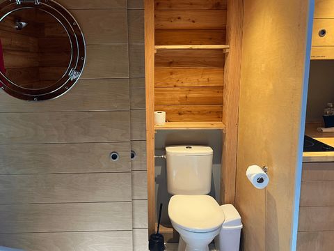 HÉBERGEMENT INSOLITE 2 personnes - Carré d'étoiles