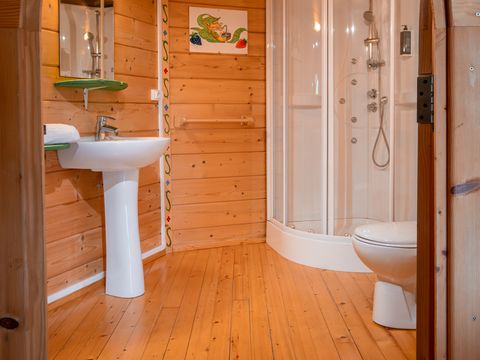 HÉBERGEMENT INSOLITE 6 personnes - Maison Escargot