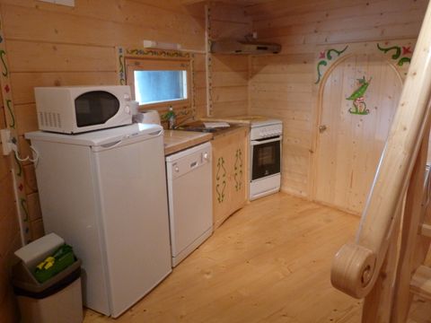 HÉBERGEMENT INSOLITE 6 personnes - Maison Escargot
