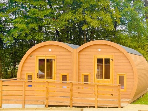 HÉBERGEMENT INSOLITE 7 personnes - Krapahutte PMR