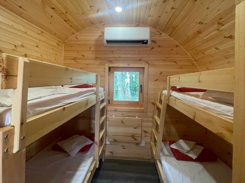 HÉBERGEMENT INSOLITE 8 personnes - Krapahutte 