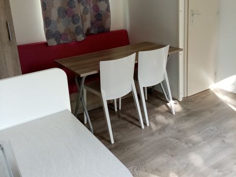 MOBILHOME 6 personnes - CONFORT 4/6 places