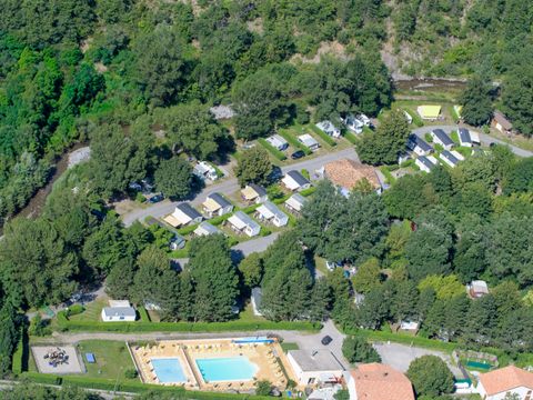 Camping Les Eaux Chaudes - Camping Alpes-de-Haute-Provence - Image N°22