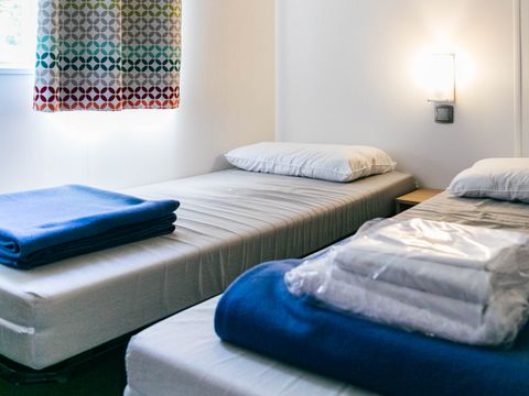 MOBILHOME 6 personnes - PLATINE