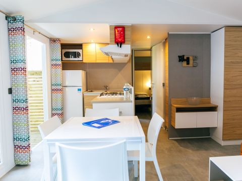 MOBILHOME 6 personnes - PLATINE