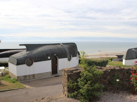 HÉBERGEMENT INSOLITE 6 personnes - Quilles en l air 5/6 pers