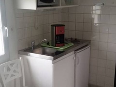 HÉBERGEMENT INSOLITE 6 personnes - Quilles en l air 5/6 pers