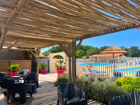 TENTE TOILE ET BOIS 4 personnes - VICTORIA sans sanitaires