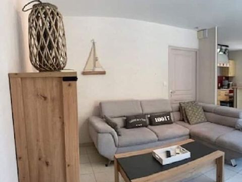 MAISON 6 personnes - 3 chambres avec jardin privatif(annexe du camping Les Floralies)