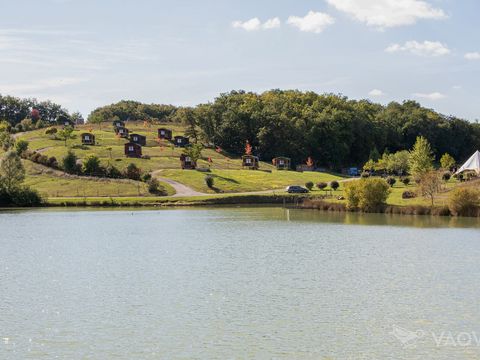 HÉBERGEMENT INSOLITE 4 personnes - Jacuzzi