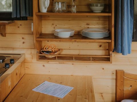 HÉBERGEMENT INSOLITE 4 personnes - Jacuzzi