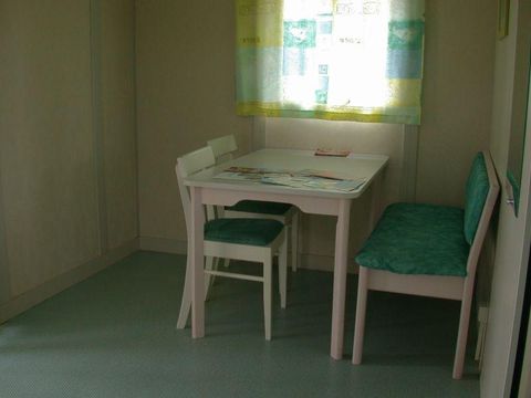 CHALET 4 personnes - TRIANON  (Sans sanitaires)