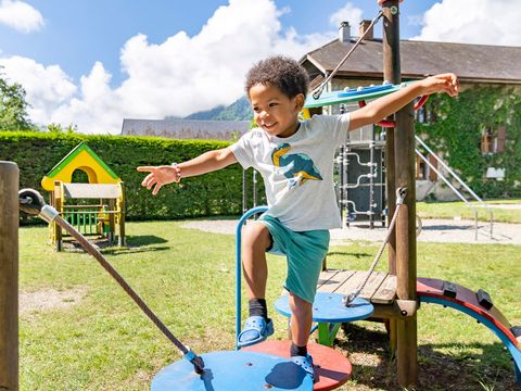 Camping Romanée - la Ferme de la Serraz - Camping Haute-Savoie - Image N°16