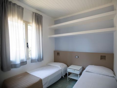 BUNGALOW 2 personnes - ERACLE