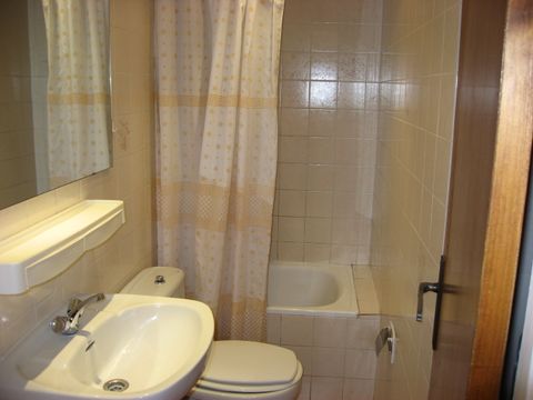 APPARTEMENT 4 personnes - Type 2/4