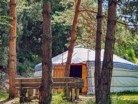 HÉBERGEMENT INSOLITE 6 personnes - sans sanitaires