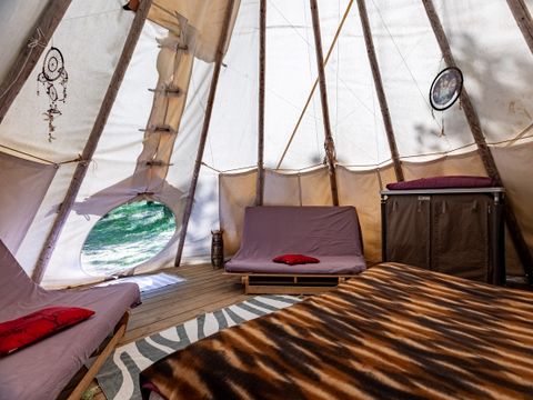 HÉBERGEMENT INSOLITE 4 personnes - sans sanitaires