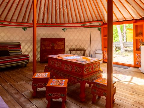 HÉBERGEMENT INSOLITE 2 personnes - Yourte sans sanitaires