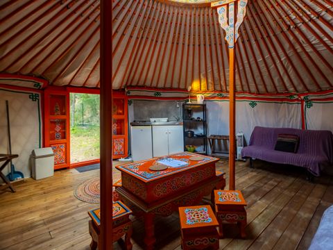 HÉBERGEMENT INSOLITE 2 personnes - Yourte sans sanitaires