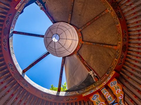 HÉBERGEMENT INSOLITE 2 personnes - Yourte sans sanitaires