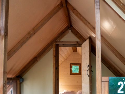 Tente en toile et en bois 2 personnes - Bivouac isolé Rando