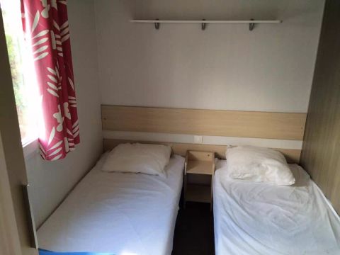 MOBILHOME 4 personnes - Mobil-home 3 Pièces 4 Personnes + TV