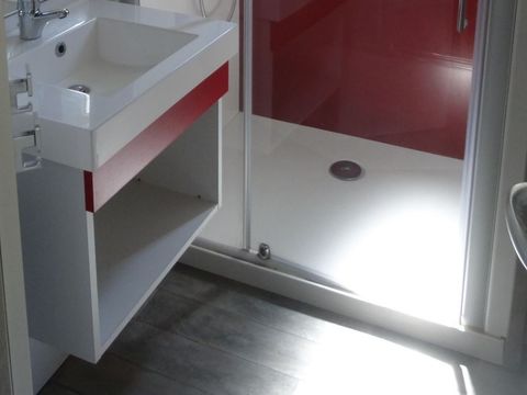 CHALET 6 personnes - Chalet confort + 3 chambres 6p