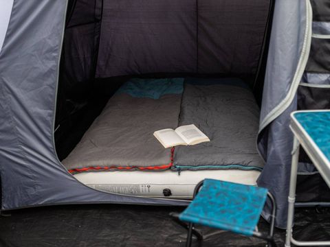 TENTE 4 personnes - DIYourTent Option tente montée à l'arrivée