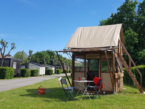 HÉBERGEMENT INSOLITE 2 personnes - La Petite Cadole HÉBERGEMENT INSOLITE 2 personnes - La Petite Cadole