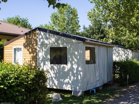 BUNGALOW 5 personnes - Cottage toilé 21 m² / 2 chambres - terrasse couverte (sans sanitaires privatifs)