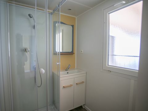 MOBILHOME 5 personnes - XL 4/5 personnes 2 chambres