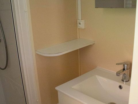 MOBILHOME 6 personnes - cottage 3 chambres rivière