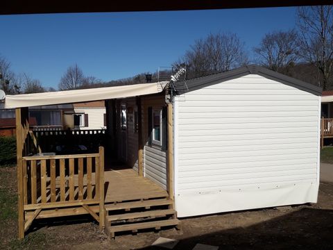 MOBILHOME 6 personnes - cottage 3 chambres rivière