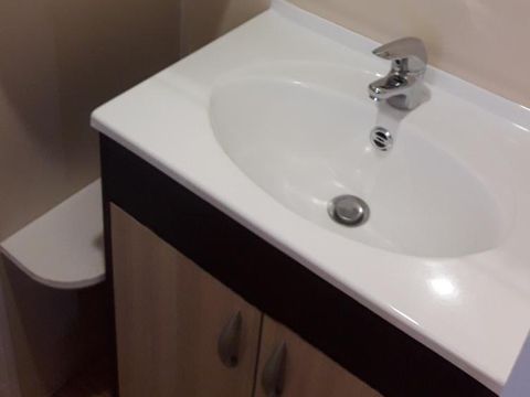 MOBILHOME 6 personnes - cottage 3 chambres rivière