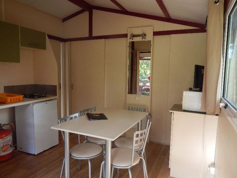 CHALET 5 personnes - Morea - TV - BBQ (arrivée en dimanche)