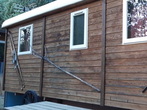 HÉBERGEMENT INSOLITE 4 personnes - Roulotte