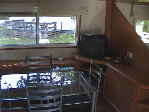 Mobilhome 5 personnes - Mobil-home Hortensia 30m² - arrivée samedi,