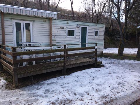 Mobilhome 4 personnes - Iris 24m2 - arrivée mercredi,