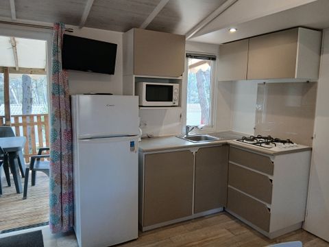MOBILHOME 6 personnes - MOBILE HOME RECENT - 3 chambres avec climatisation et TV - 30m²