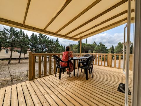 MOBILHOME 6 personnes - PREMIUM - 3 chambres avec climatisation, TV, lave-vaisselle - 34m²