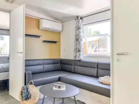 MOBILHOME 4 personnes - Premium | 2 Ch. | 4 Pers. | Terrasse Lounge | Clim. | TV