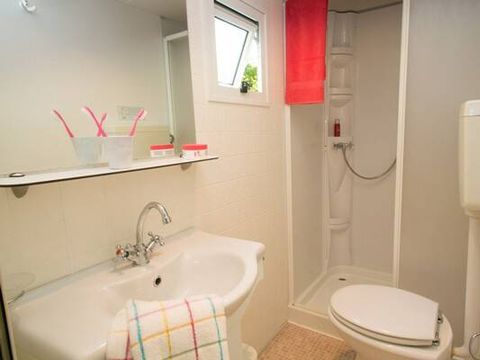 MOBILHOME 6 personnes - Classic | 2 Ch. | 4/6 Pers. | Terrasse surélevée | Clim.