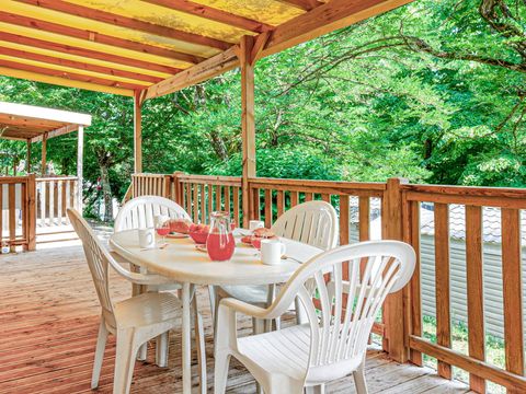 MOBILHOME 6 personnes - Comfort | 2 Ch. | 4/6 Pers. | Terrasse surélevée | Clim.