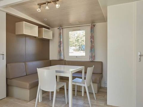 MOBILHOME 6 personnes - Comfort | 3 Ch. | 6 Pers. | Terrasse surélevée | Clim.
