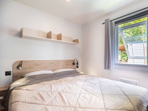 MOBILHOME 4 personnes - Premium | 2 Ch. | 4 Pers. | Terrasse surélevée | Clim.